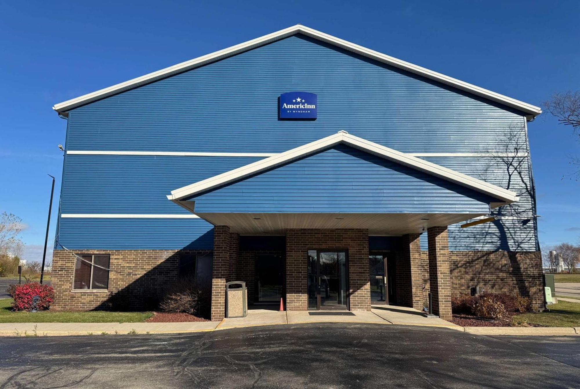 Americinn By Wyndham Columbus Wisconsin Bagian luar foto